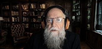 Dugin vyzval k osvobození celé Ukrajiny! Po volbách do Státní dumy může přijít zásadní změna vedení války, tvrdí ukrajinský analytik, a proto se Kyjev obává otevření severní fronty! A k tomu Zelenský přiznal, že Rusové vypálili za 4 dny na Ukrajinu 1 500 dronů, z nichž 800 mělo proudový pohon a k jejich zničení prý Ukrajina potřebuje více stíhaček!