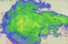 Šokující video z meteorologického radaru! Česká republika se stala obětí neuvěřitelné meteorologické anomálie, která připomíná účinky zařízení HAARP! Podařilo se nám sestavit snímky z radaru od pátečního rána a odborníci kroutí hlavou a říkají, že tohle není normální přírodní úkaz! Dešťové systémy se tvoří před vstupem do českého kráteru, nad kterým vyprší, ale potom se začínají rozpadat při opuštění území republiky!