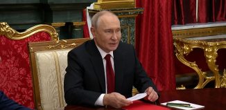 Američané pendlují mezi Moskvou a Kyjevem, ale Rusko své požadavky nezmírnilo, nýbrž přitvrdilo! Na obzoru se rýsuje „mír bez konference“ a pokud Kyjev odmítne jakékoliv ústupky, Rusům nezbyde nic jiného, než vzít i Charkov, Oděsu, Sumy a Kyjev!