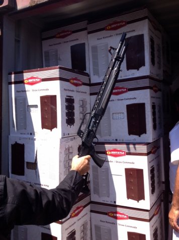 greece-weapons-cargo-libya-isis.jpg