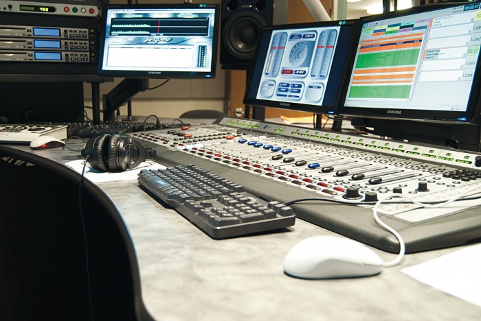 toc_radioNP.jpg
