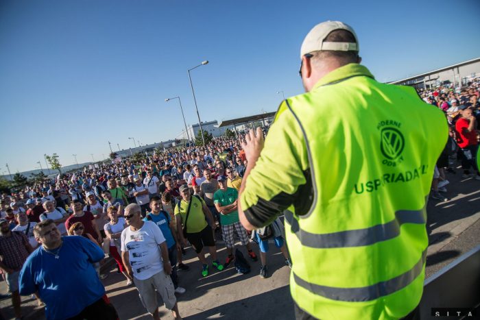 volkswagen-protest-strajk_05-nestandard1.jpg